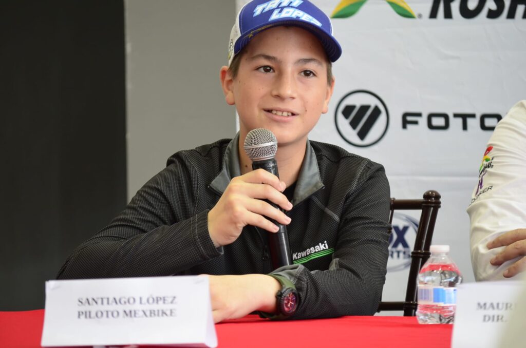 Santiago López, piloto de la MexBike en la categoría de los 400 cc